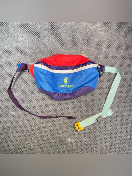 cotopaxi Handbags - Cotopaxi Kapai 1.5L Hip Pack Women’s